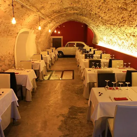 Petit Hostatgeria Sant Salvador Hotel 3*