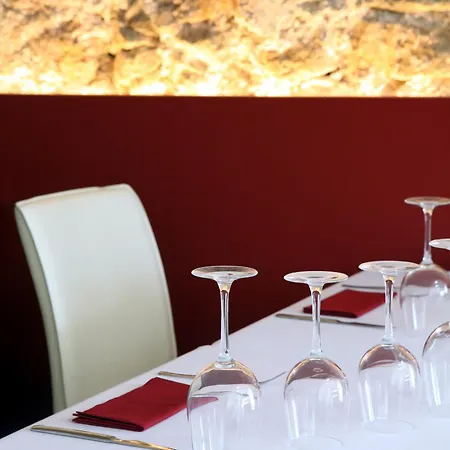 Hotel Petit Hostatgeria Sant Salvador 3*