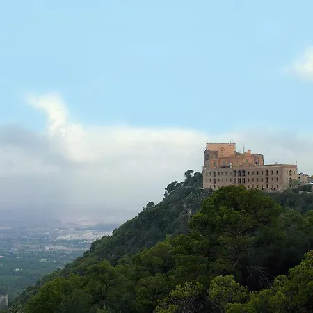 Petit Hostatgeria Sant Salvador