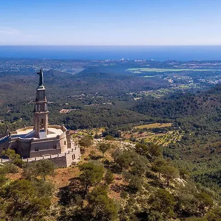 Petit Hostatgeria Sant Salvador Hotel