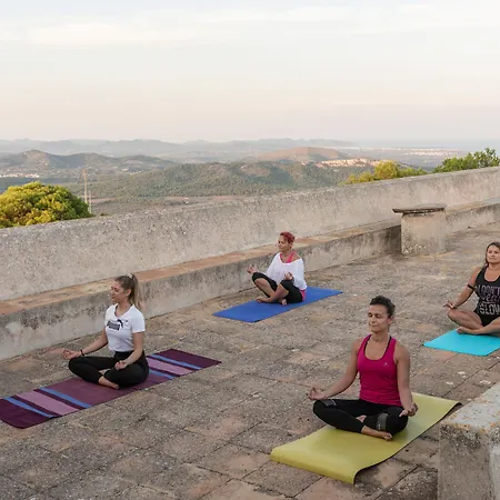 Petit Hostatgeria Sant Salvador 3* Феланич