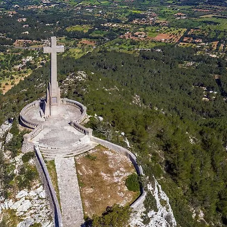 Petit Hostatgeria Sant Salvador Отель